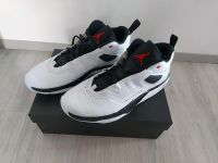 Jordan Stay Loyal 3 Nike Sneaker Gr. 43 9,5 Weiß schwarz Sammeln Niedersachsen - Delmenhorst Vorschau