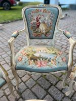 Barocker antiker Tisch mit 3 Stühlen Nordrhein-Westfalen - Eschweiler Vorschau