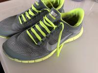Nike Free 3.0 / Gr 44.5 Grau /Neongelb Rarität!! Nordrhein-Westfalen - Harsewinkel - Marienfeld Vorschau