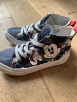 H&M Mickey Mouse Disney Turnschuhe Schuhe 31 Hessen - Maintal Vorschau