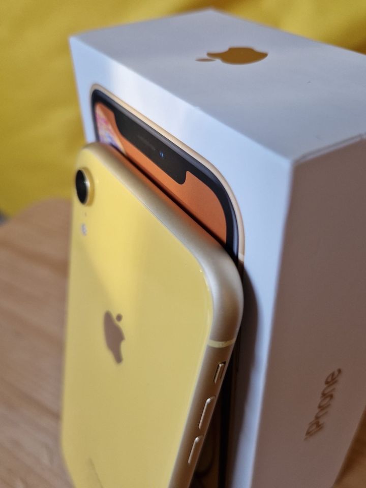 Apple iPhone XR 128GB Gelb Yellow *Top Zustand* inkl. OVP in Stuttgart