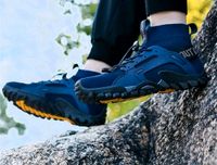 Wanderschuhe Laufschuhe Outdoor jogging Atmungsaktiv 43 Thüringen - Saalfeld (Saale) Vorschau