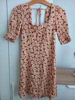 Mango Sommerkleid Gr. S Blumen Kleid Puffärmel Floral Tailliert Essen - Bredeney Vorschau
