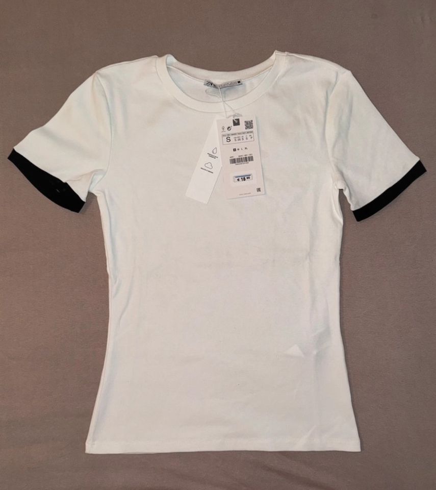 Damen T-Shirt neu mit Etikett in Oberhausen
