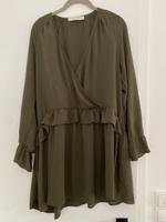Kleid khaki in S/36 von Only Bayern - Bayreuth Vorschau