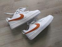 NEUE " NIKE " DAMEN SCHUHE *** GR.37,5 Saarland - Kleinblittersdorf Vorschau