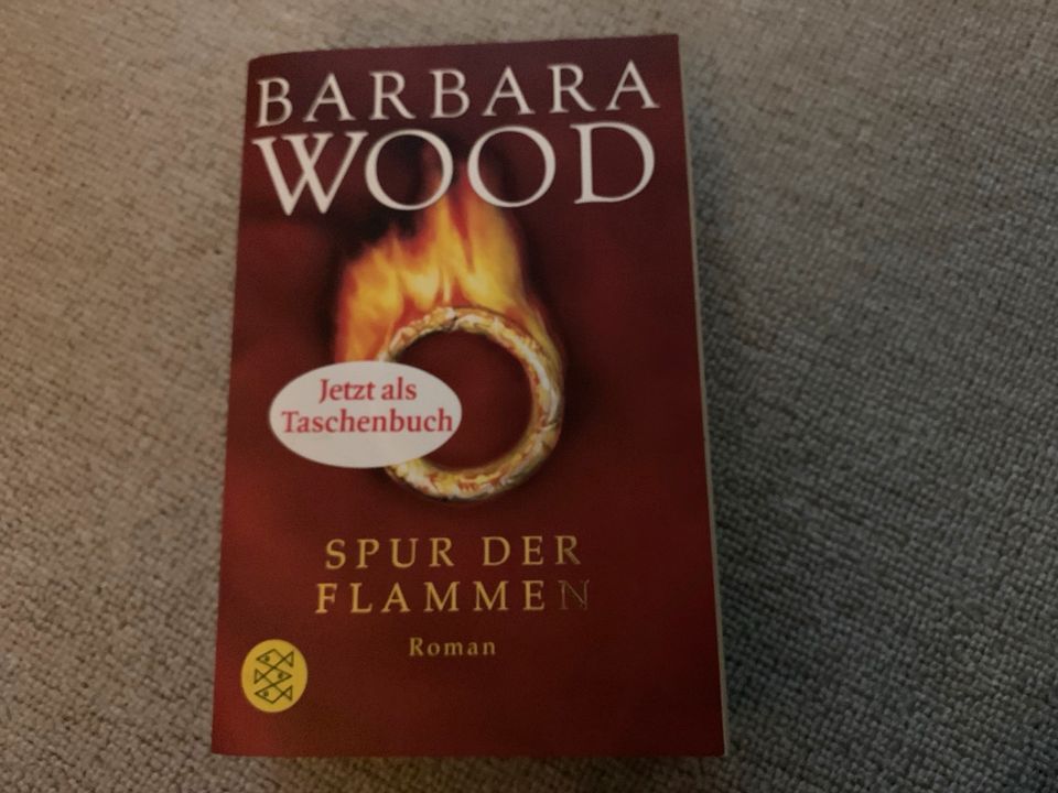 Barbara Wood - Spur der Flammen in Roggenburg