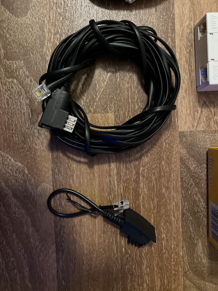 Telefonleitung, Telefonkabel, DSL-Splitter in Ribbesbüttel