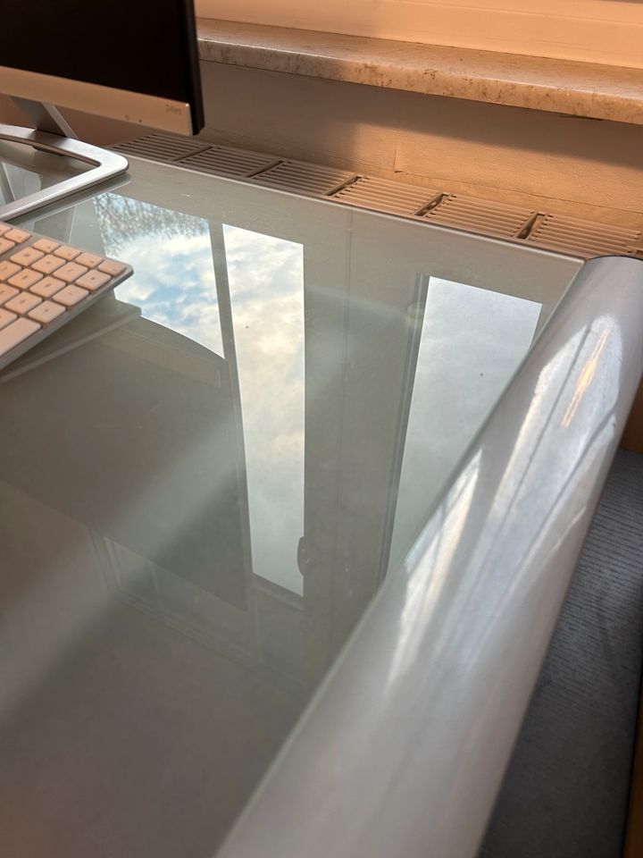 Glas Eck-Schreibtisch in Köln
