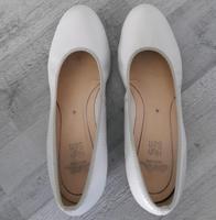 Brautschuhe , 37,5 Rheinland-Pfalz - Langenhahn Vorschau