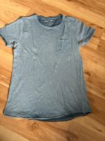 Männer Shirt in Gr. M blau mit Brusttasche 100 % Baumwolle Niedersachsen - Salzgitter Vorschau