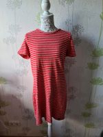 Superdry T-Shirt Kleid Sommerkleid Größe 40 Schleswig-Holstein - Westerrönfeld Vorschau