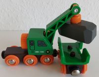 BRIO 33698 grüner Kranwagen mit Anhänger und Fracht Niedersachsen - Meerbeck Vorschau