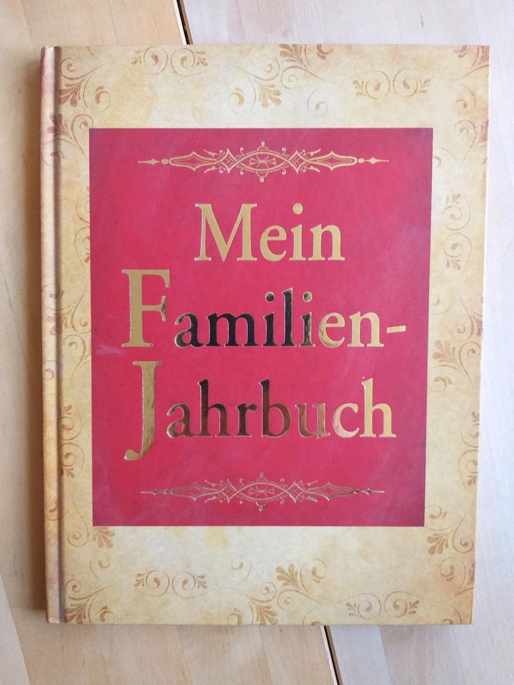 Jahrbuch Buch Familie Album Erinnerungsalbum neu in Kriebstein