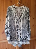 Oberteile der Marke Tredy Gr 42-44, 2 ab 20€ Niedersachsen - Zetel Vorschau