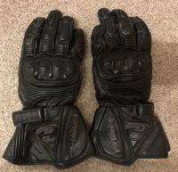 2 Paar Motorrad Handschuhe echt Leder + Nierengurt Leipzig - Gohlis-Nord Vorschau