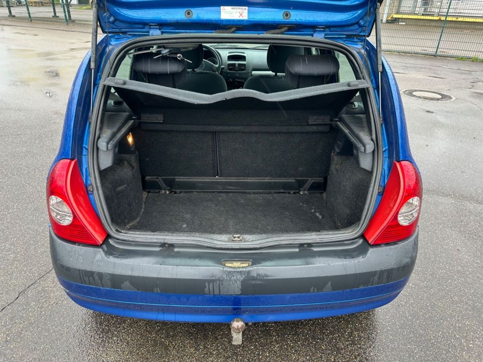 Renault Clio II Dynamique TÜV NEU in Lahr (Schwarzwald)