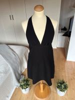 H&M  Divided Neckholderkleid schwarz Gr.40 Hessen - Borken Vorschau