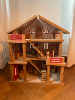 Holzpuppenhaus mit Möbeln,Puppen und einem Spielplatz Nordrhein-Westfalen - Coesfeld Vorschau