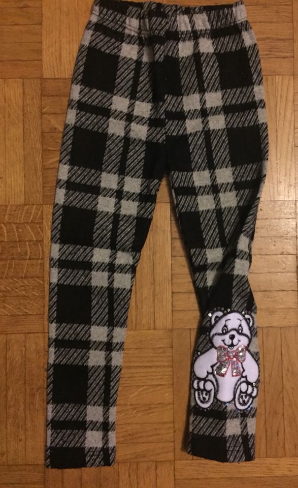 Leggings Hose Bärchen Pailletten Gr 110 116 kariert Teddy-Bär in München