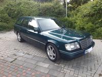 Mercedes-Benz 280TE Wandsbek - Hamburg Rahlstedt Vorschau