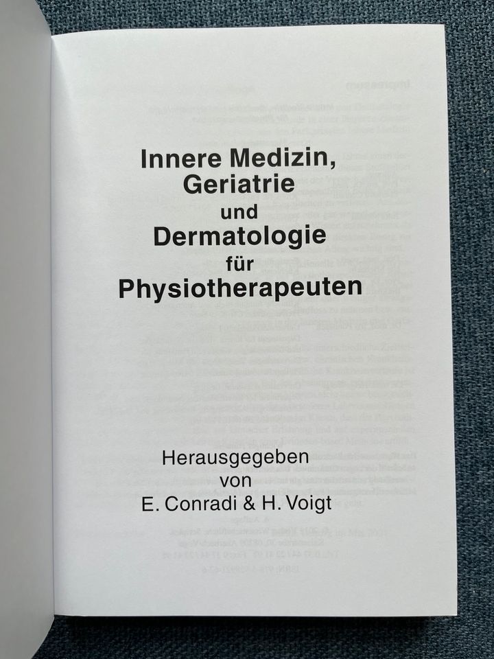 Diverse Fachbücher für Mediziner und 1 DVD Reanimation in Berlin