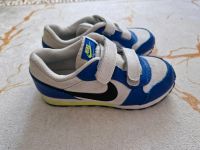 Nike Kinder Sportschuhe Sneakers Gr 31 fast neu Hannover - Ahlem-Badenstedt-Davenstedt Vorschau