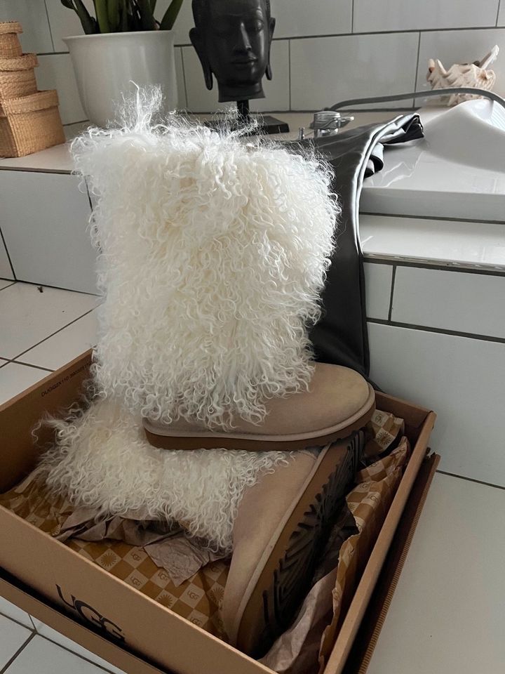 UGG Sheepskin cuff boot Gr.37 in Saarbrücken