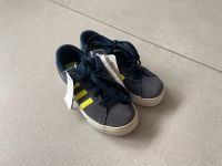 NEU Adidas Turn-Schuhe, Gr. 30 1/2, Leder, Sport Nürnberg (Mittelfr) - Aussenstadt-Sued Vorschau