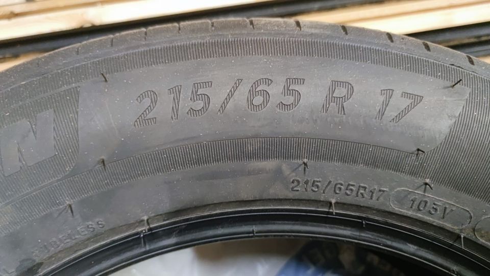 Michelin Primacy Sommerreifen 215/65R17 in Baesweiler