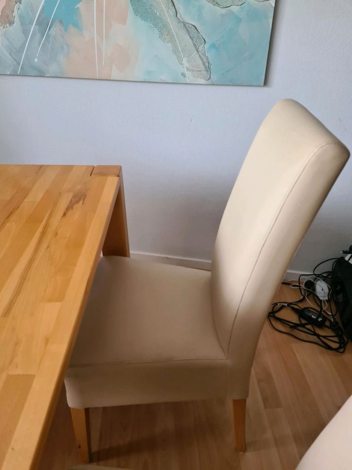Stühle in Lederimitat günstig zu verkaufen !!! in Düsseldorf