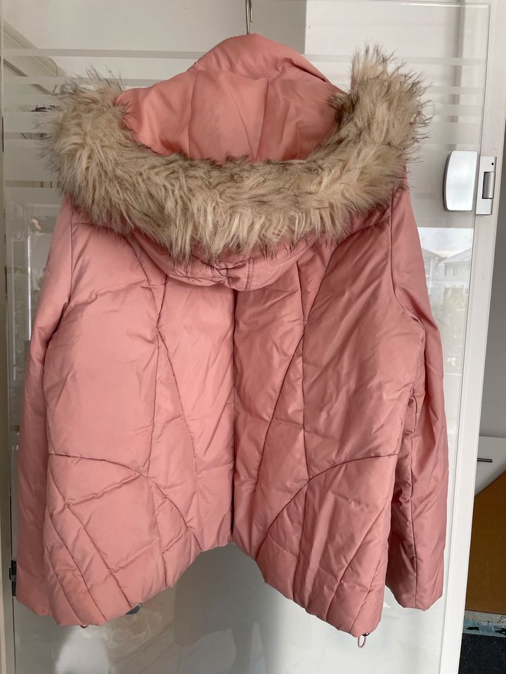 NEU OVP Luxus Gerry Weber 46 XXL Kunstpelz Jacke web-Pelz-Mantel in Dreieich