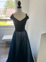 Abendkleid bestickt wunderschön passt bei 34-38 Nordrhein-Westfalen - Moers Vorschau