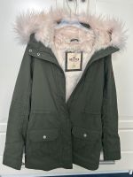 Hollister Wintermantel Winterjacke XS khaki mit Fell Nordrhein-Westfalen - Nachrodt-Wiblingwerde Vorschau