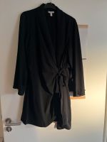 Kleid H&M 44 XL Wickelkleid neuwertig Baden-Württemberg - Rudersberg Vorschau