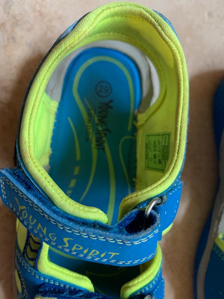 w. NEU  Sandale / Outdoor-Sandalen Größe 29, Badeschuhe in Grimma