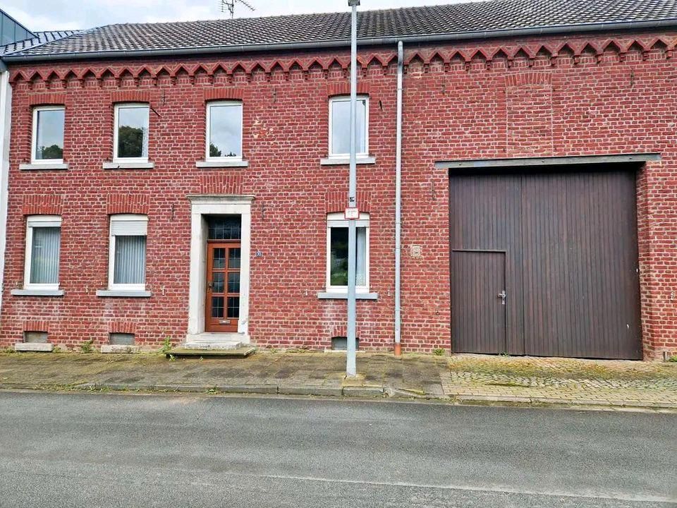 Bauernhaus mit viel Nutzfläche und großem Grundstück! in Hückelhoven