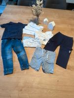 Bekleidungspaket Gr. 98 Jeans, T-Shirt, Bodys, kurze Hose Niedersachsen - Bremervörde Vorschau