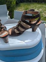 ledersandalen mit Absatz ca 9 cm Bayern - Fürth Vorschau