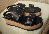 Marc Cain Plateau Sandalen schwarz Größe 40 Nordrhein-Westfalen - Arnsberg Vorschau