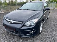 Hyundai i30 CW 1.6 CRDi*Style*TÜV-Neu*AHK*Klimaaut.*TOP Hessen - Alsfeld Vorschau