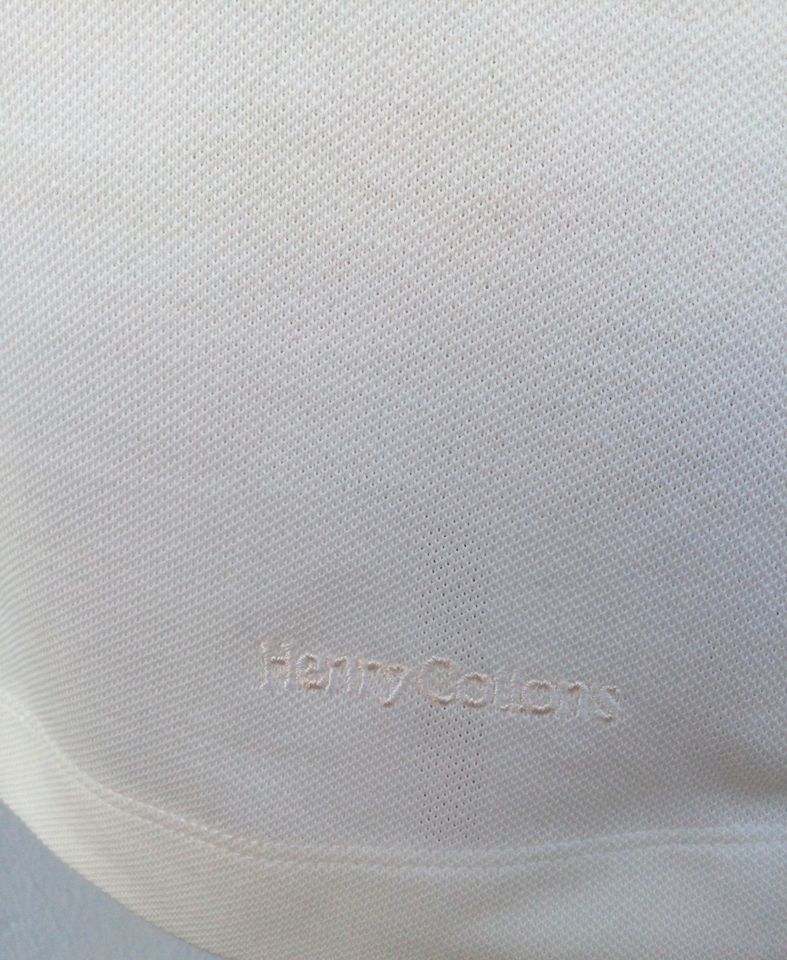Henry Cotton‘s Italy Poloshirt creme ecru sehr besonders S neuw. in Bremen