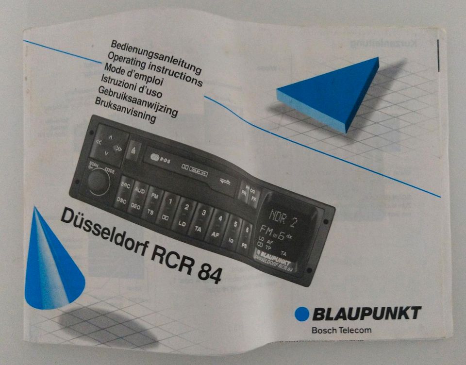 Autoradio Blaupunkt Düsseldorf in Oberursel (Taunus)