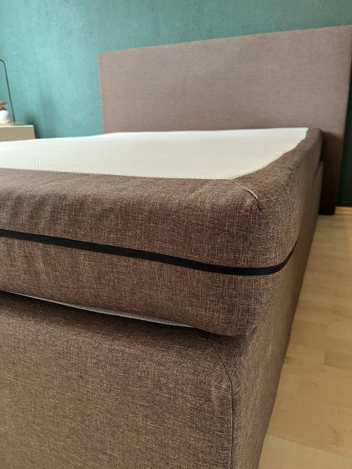 Boxspringbett 140x200 cm in Braun/Grau – sehr guter Zustand in Erlangen