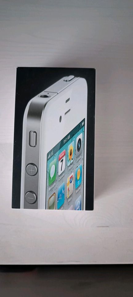 iPhone 4 leere Karton in Wuppertal