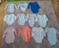 11 x Baby-Bodies Wickel-Bodys Langarm Gr. 62/68 Petit Bateau,GAP Berlin - Wilmersdorf Vorschau