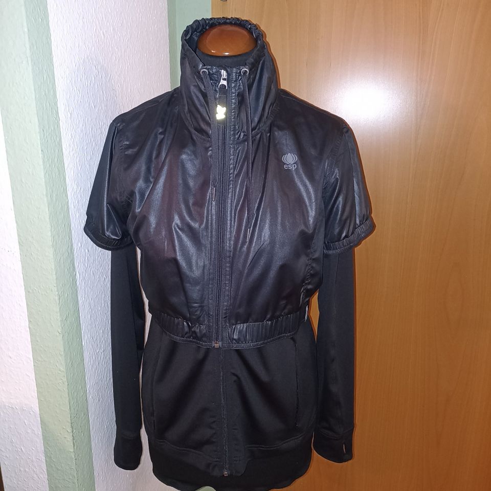 w NEU..2in1ner..Esprit Sports..Jacke / Sportjacke Gr.M in Zwoenitz