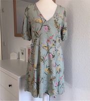 Kurzes Kleid kurzärmlig mintgrün Blumen Vero Moda XL 42 Sachsen-Anhalt - Magdeburg Vorschau