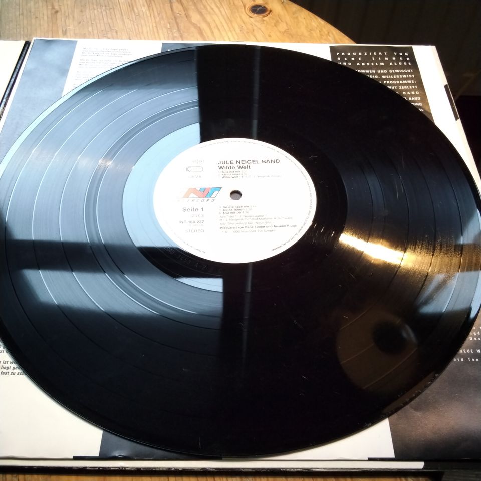 2x Jule Neigel Band Schatten an der Wand + Wilde Welt LP Vinyl nm in Kiel