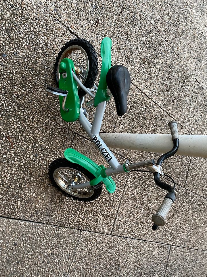 Kinderfahrrad mit Möglichkeit für stützräder in Bremen